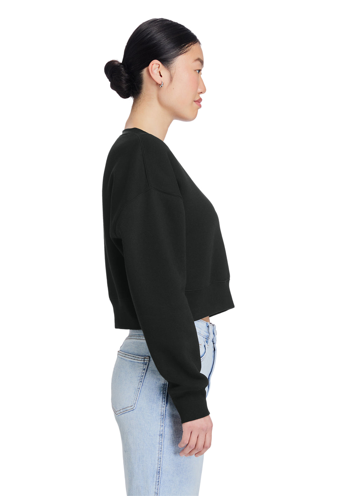 Women’s Relaxed Cropped Crewneck Fleece Sweatshirt
